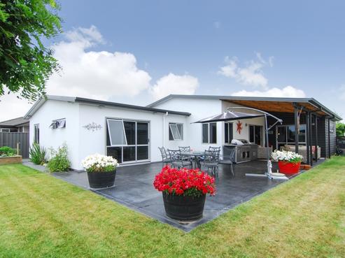 523 Ikanui Road, Frimley