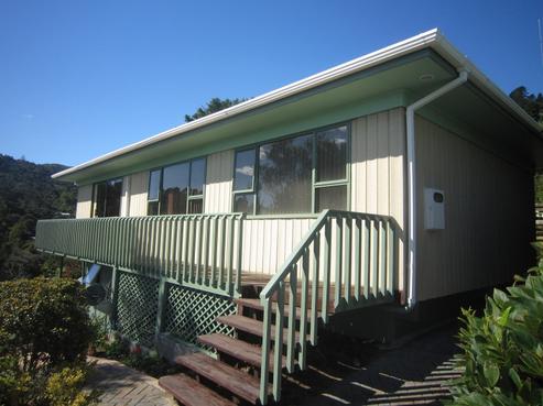210 Saint Patricks Row, Thames