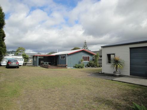315B Rangi Avenue, Whangamata