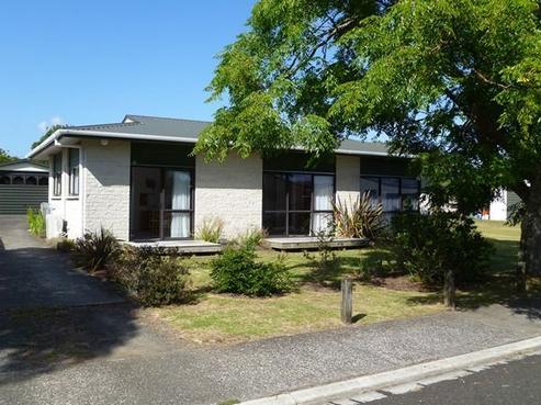 14 Whitby Avenue, Whitianga