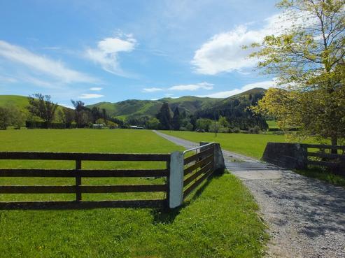 211 Ashley Gorge Road, Oxford