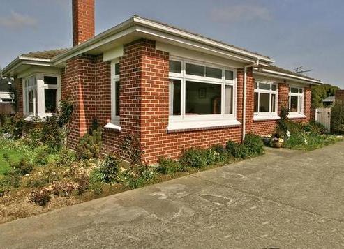 68 Lees Street, Gladstone