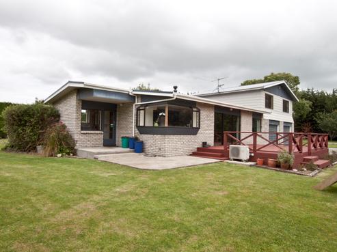 279 West Plains Road, West Plains