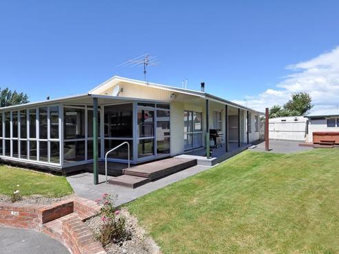 7 Banks Place, Rangiora