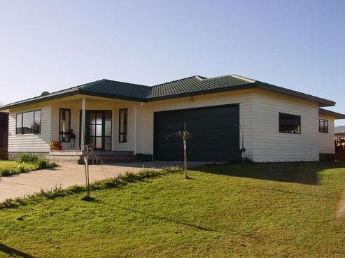 20 Hawk Hill Crescent, Cooks Beach