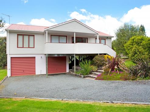 27 Grierson Close, Hahei