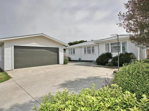 405 Ikanui Road, Frimley