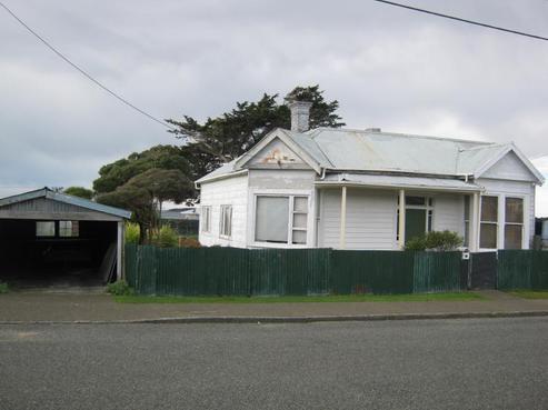 17 Athelney Street, Bluff