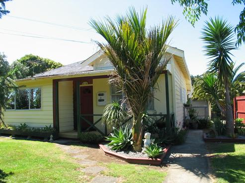 9 Colombo Road, Waiuku