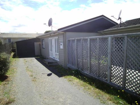 70 Toi Street, Otaki Beach