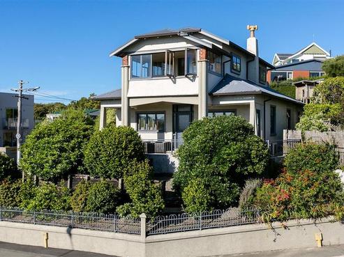 13 City Road, Roslyn