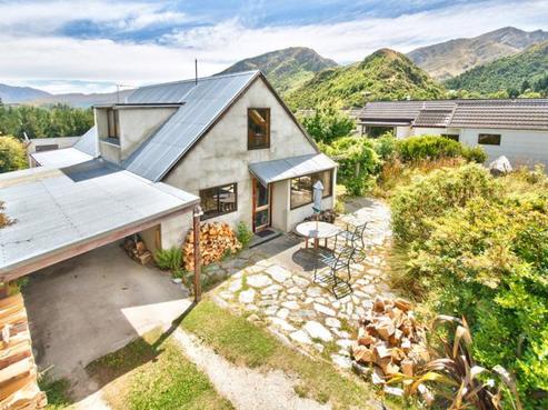 11 Shaw Street, Arrowtown