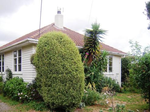 12 Surrey Street, Solway