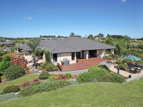 12 Millbrook Drive, Waiuku