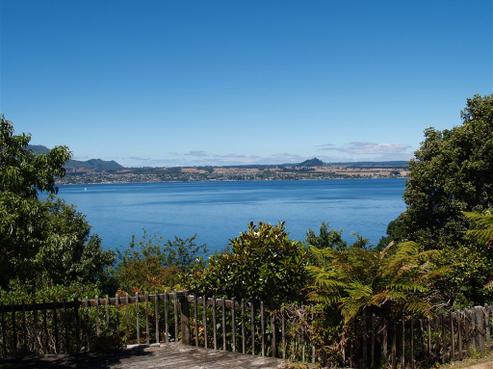19 Scenic Heights, Acacia Bay