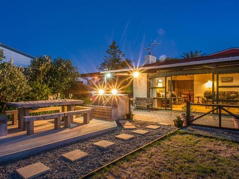 55 Olive Terrace, Paraparaumu Beach