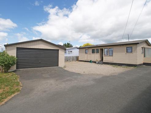 26A Pine Avenue, Bader