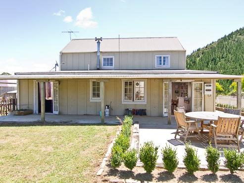 50 Rauhori Road, Makarau