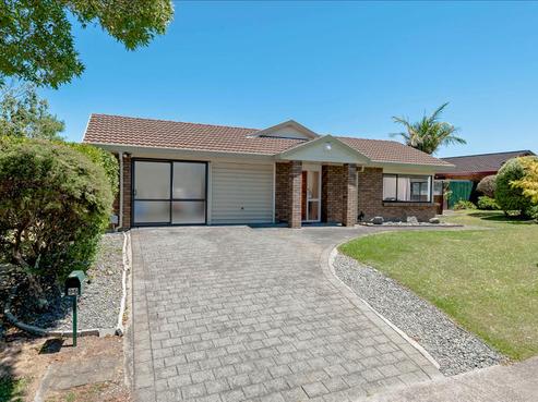 96 Mirrabooka Avenue, Botany Downs