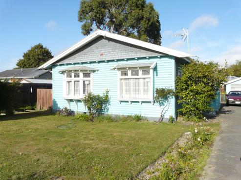 115 Hills Road, Edgeware