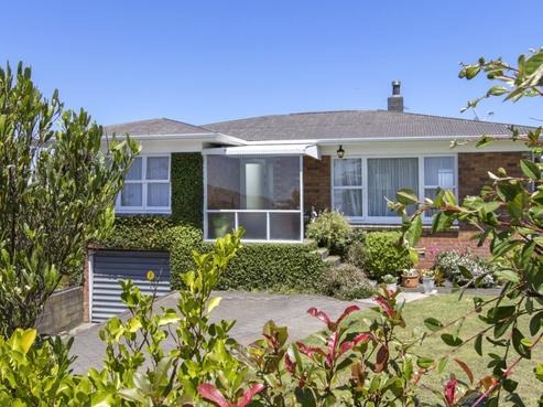 54 Bleakhouse Road, Howick