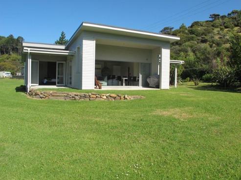 130 Opera Place, Whangapoua