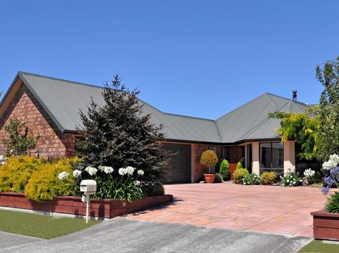 35 Hewitts Road, Woodend