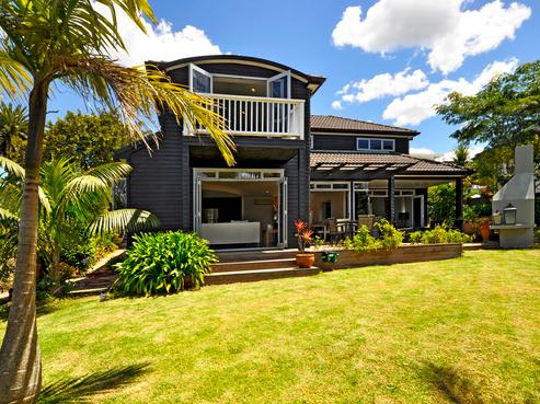 8A Miri Road, Rothesay Bay