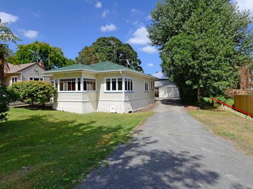 669 Grey Street, Hamilton East