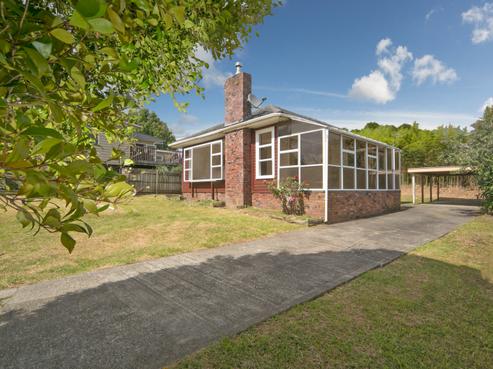 32 Caronia Crescent, Lynfield