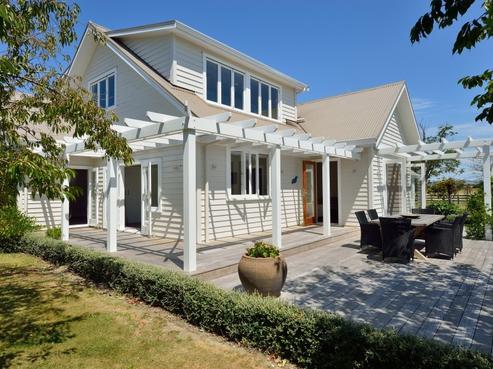 213 Ferry Road, Clive