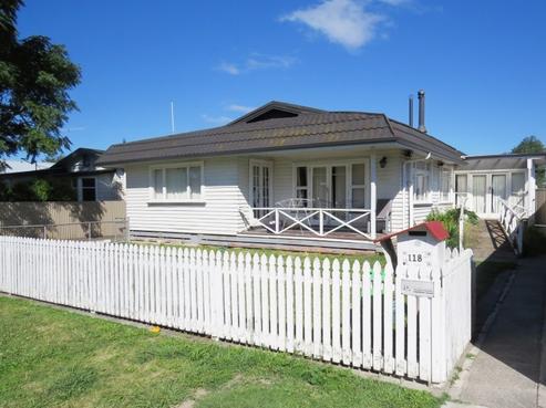 118 Maddison Street, Akina