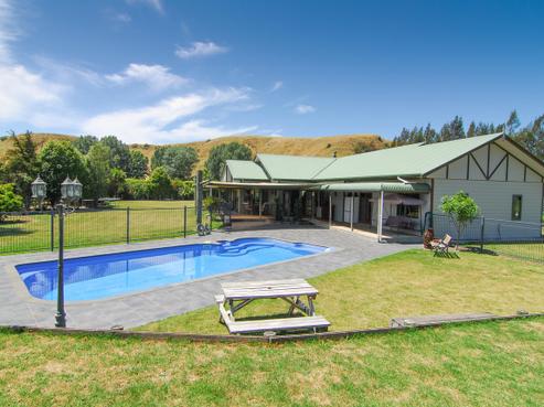 613 Puketapu Road, Puketapu