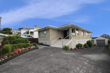 13 Garfield Road, Helensville