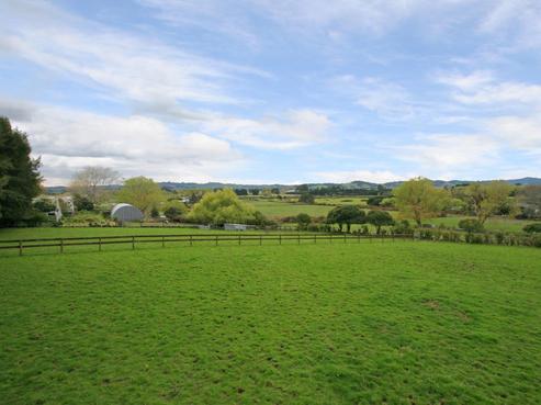 168 Hamlin Road, Ardmore