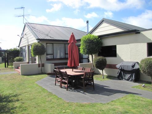 38 Cruickshank Crescent, Rosedale