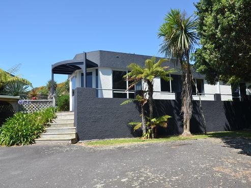 36 Seaview Road, Marfell