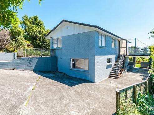 1/609 Glenfield Road, Totara Vale
