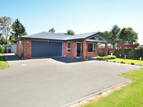 4D Coronation Court, Milton