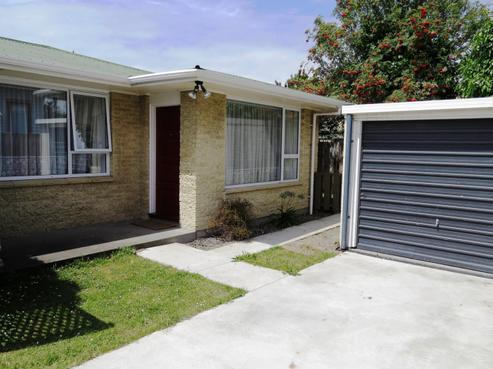 60B Hills Road, Edgeware