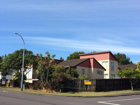 10 Devonshire Road, Unsworth Heights