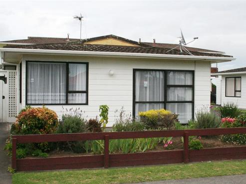 3/6 Princess Street, Waitara