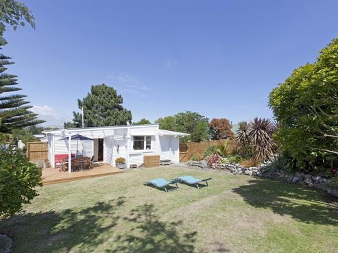 3 Victor Road, Raumati Beach