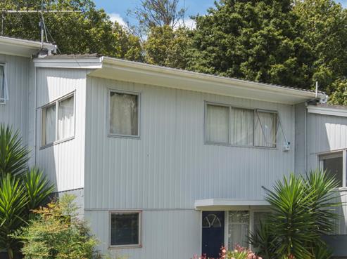 2/2 Vonnell Place, Birkdale