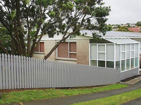 172 Dowse Drive, Maungaraki