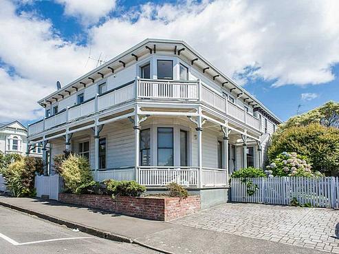 10 Hobson Crescent, Thorndon