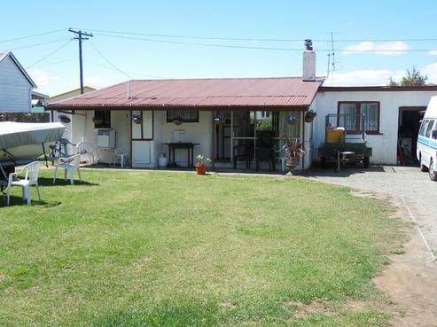 38 Bowen Street, Kurow