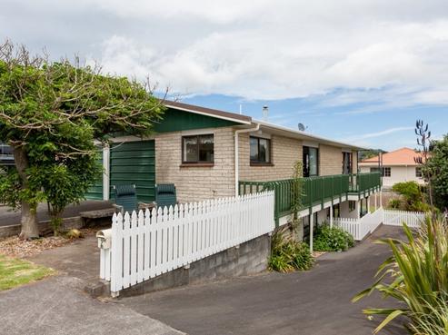 6 Pitcairn Street, Oakura