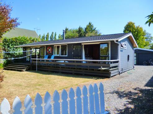 23 Nisbet Terrace, Kinloch