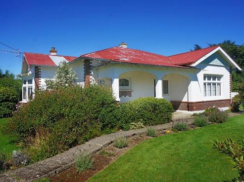 209 Chesney Street, Tisbury